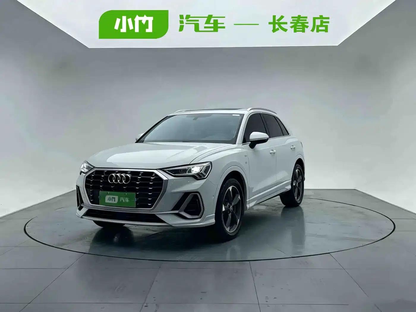 Audi Q3 2022 35 TFSI Fashion Dynamic Edition — миниатюра 1