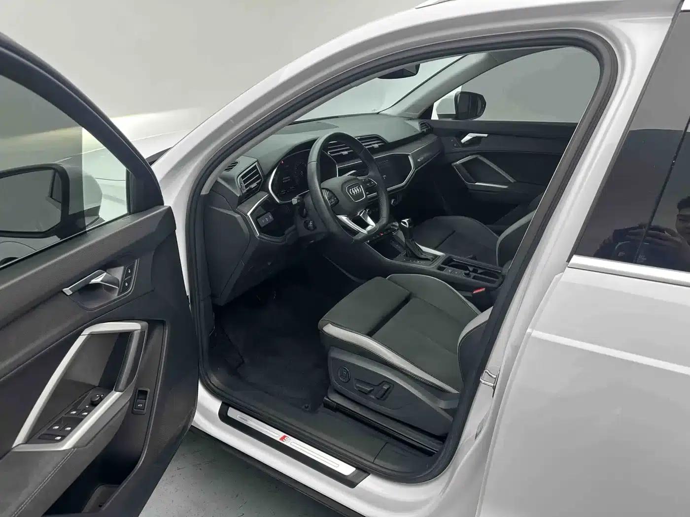 Audi Q3 2022 35 TFSI Fashion Dynamic Edition — миниатюра 10