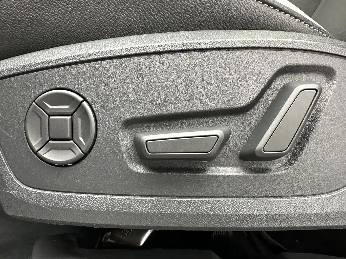 Audi Q3 2022 35 TFSI Fashion Dynamic Edition — миниатюра 13