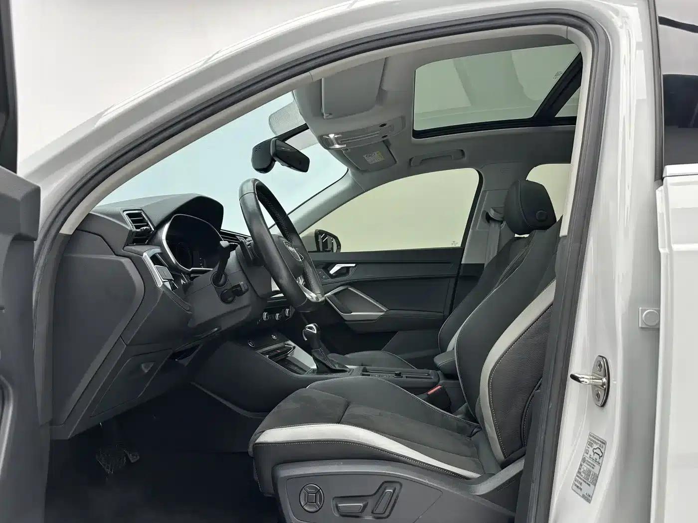 Audi Q3 2022 35 TFSI Fashion Dynamic Edition — миниатюра 5