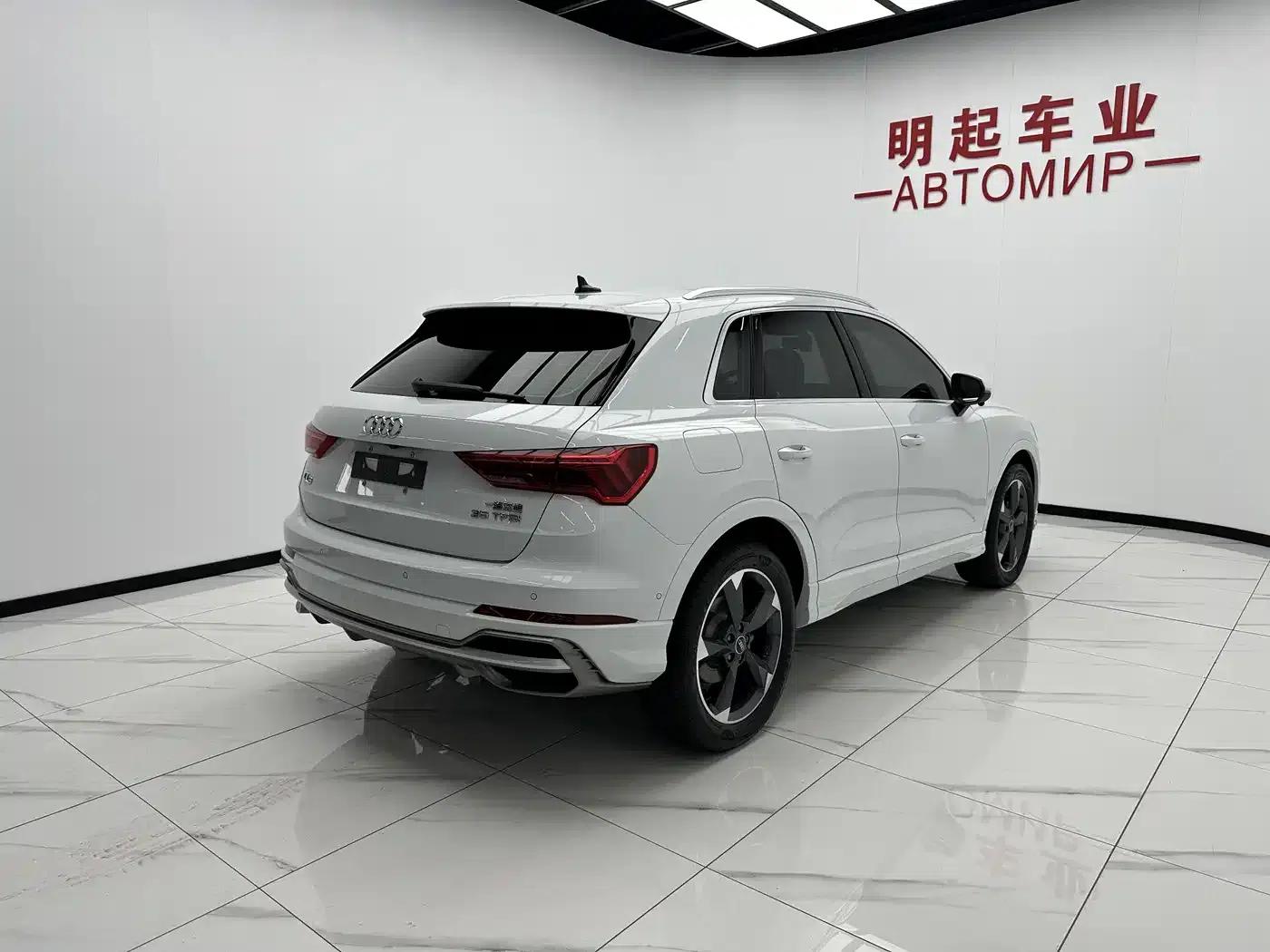Audi Q3 2022 35 TFSI Fashion Dynamic Edition — миниатюра 9