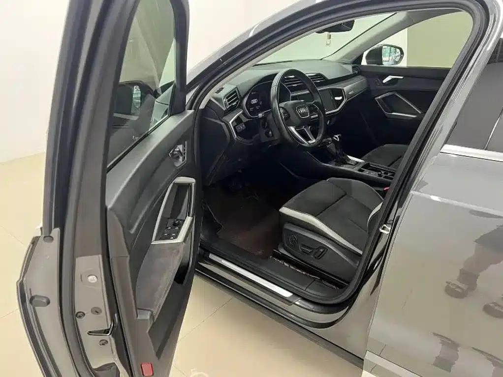 Audi Q3 2022 35 TFSI Progressive Dynamic — миниатюра 9