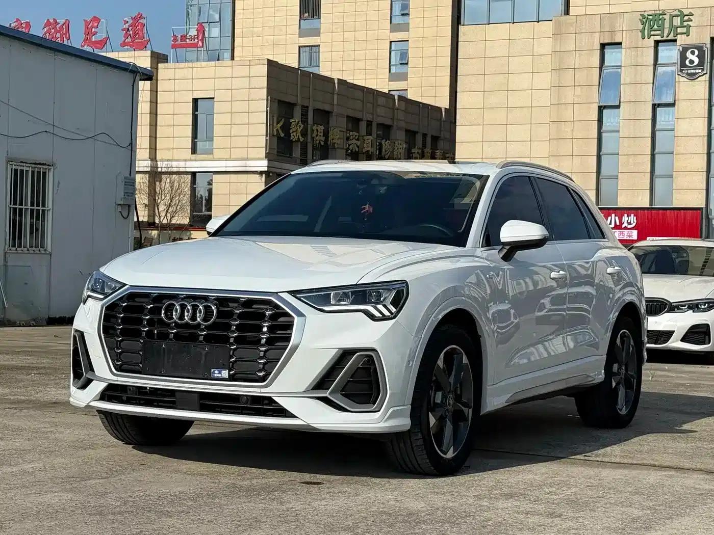 Audi Q3 2022 35 TFSI Fashion Dynamic Edition — миниатюра 1