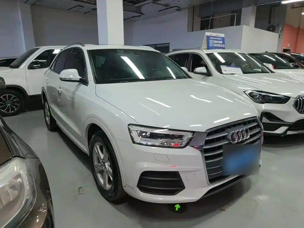Audi Q3 2018 30th Anniversary Edition 30 TFSI Fashion Model — миниатюра 4