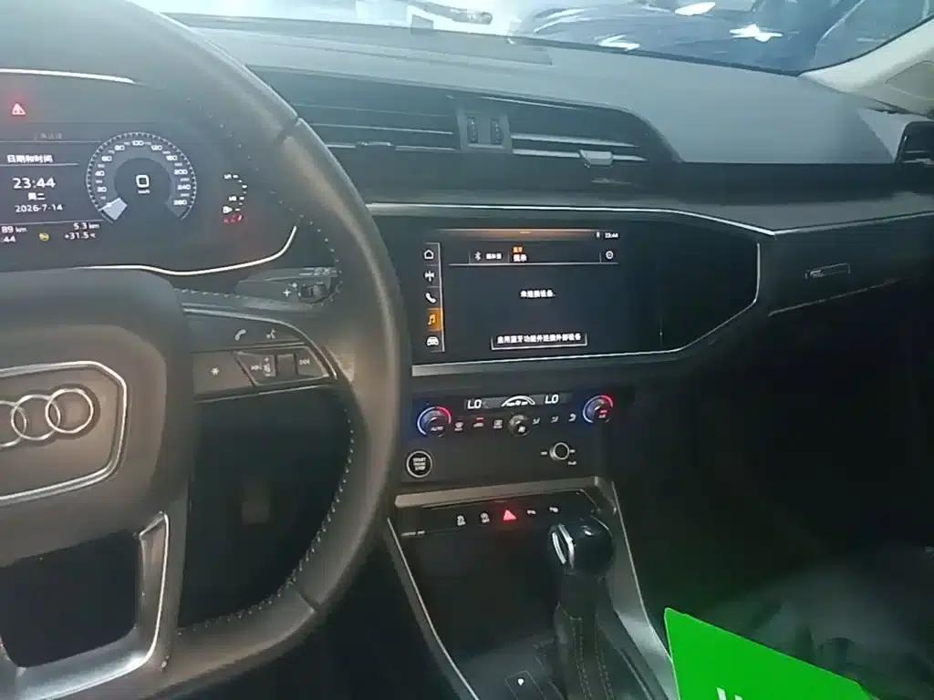 Audi Q3 2021 35 TFSI Fashion Dynamic Edition — миниатюра 13