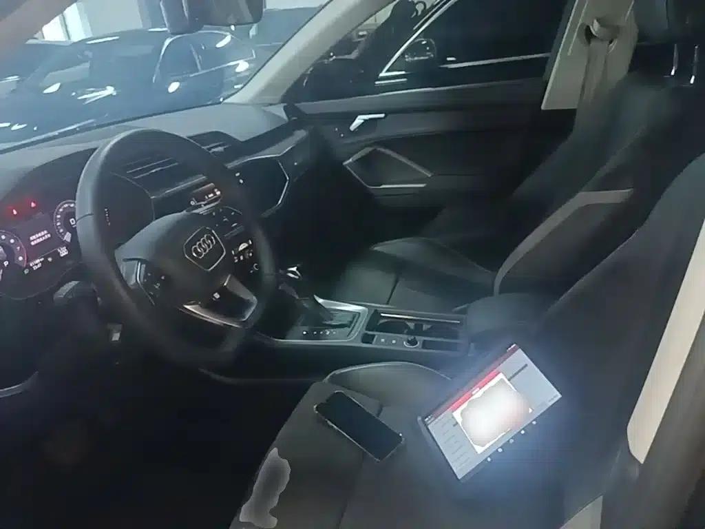 Audi Q3 2021 35 TFSI Fashion Dynamic Edition — миниатюра 15
