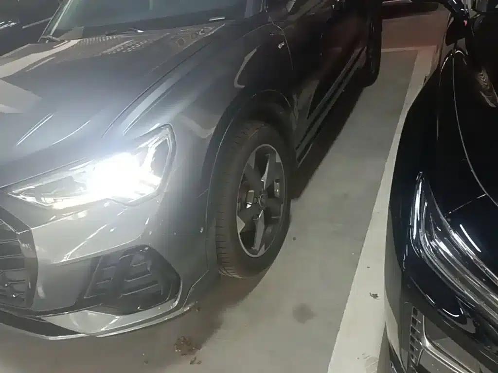 Audi Q3 2021 35 TFSI Fashion Dynamic Edition — миниатюра 23