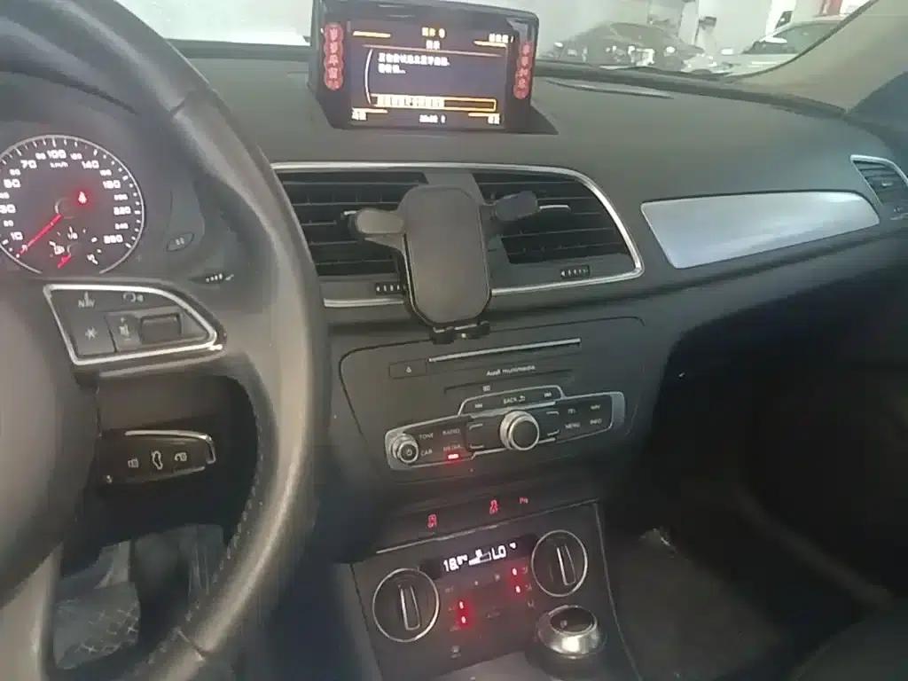 Audi Q3 2016 35 TFSI Fashion Edition — миниатюра 13