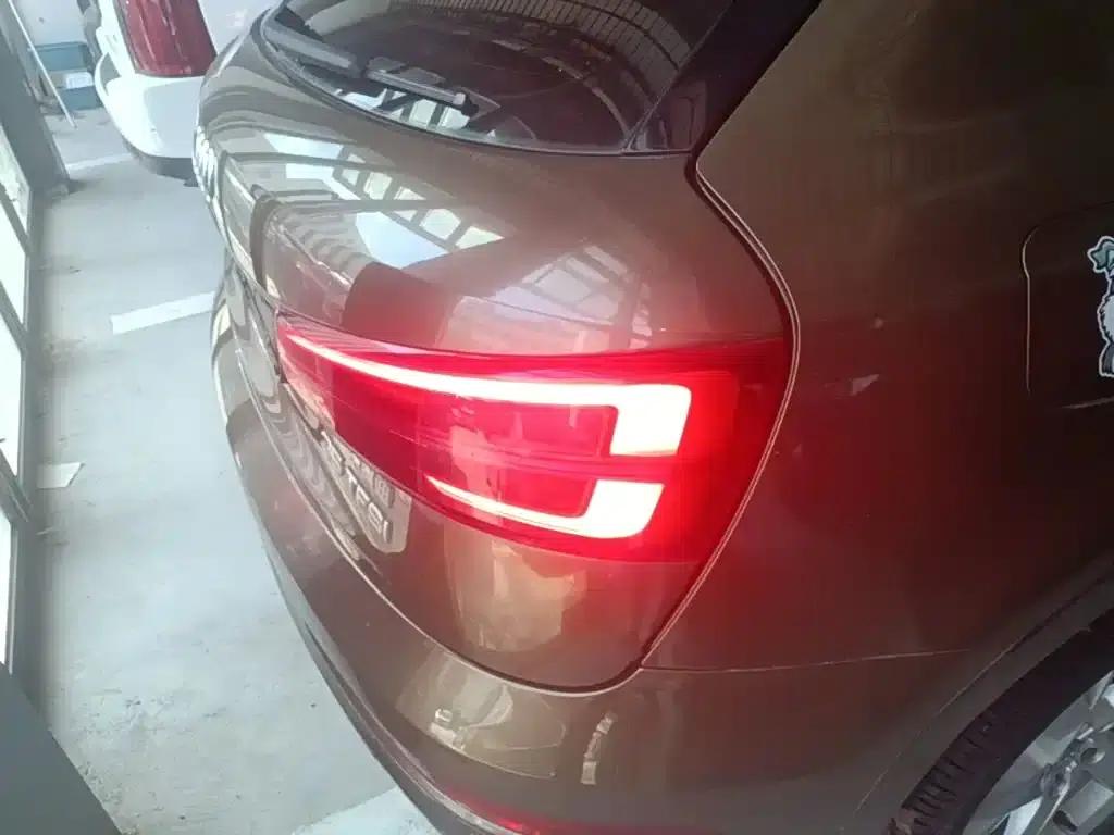 Audi Q3 2016 35 TFSI Fashion Edition — миниатюра 8