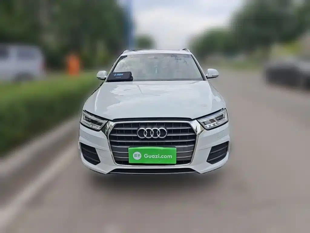 Audi Q3 2018 30th Anniversary Edition 30 TFSI Fashion Model — миниатюра 3