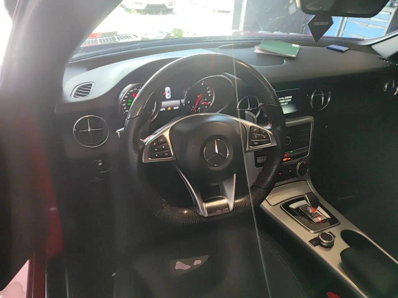 Mercedes-Benz SLC 2016 SLC 200 Fashion Model — миниатюра 10