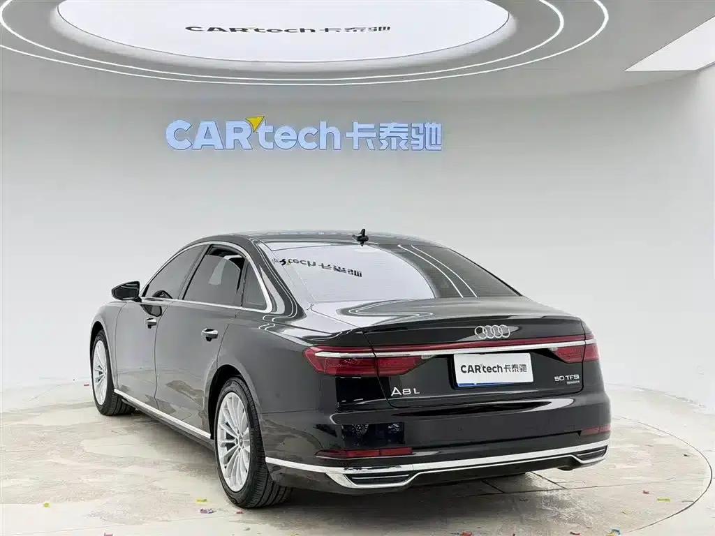 2021 Audi A8 A8L 50 TFSI quattro Comfort — миниатюра 10