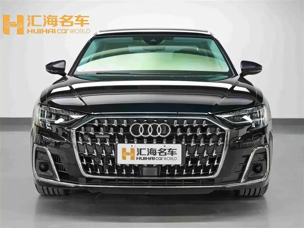 2025 Audi A8 A8L 45 TFSI quattro Luxury — миниатюра 2