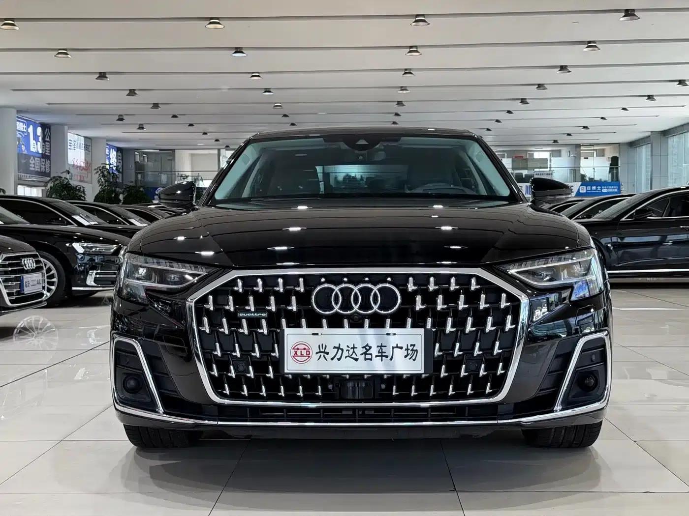 2023 Audi A8 A8L 55 TFSI quattro Flagship — миниатюра 2