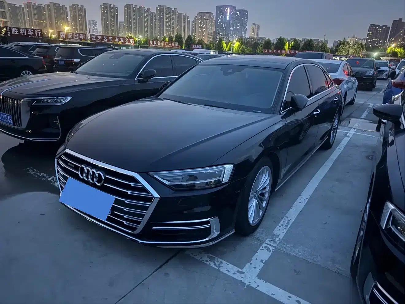 Audi A8 2019 Plus A8L 50 TFSI quattro Comfort — миниатюра 1