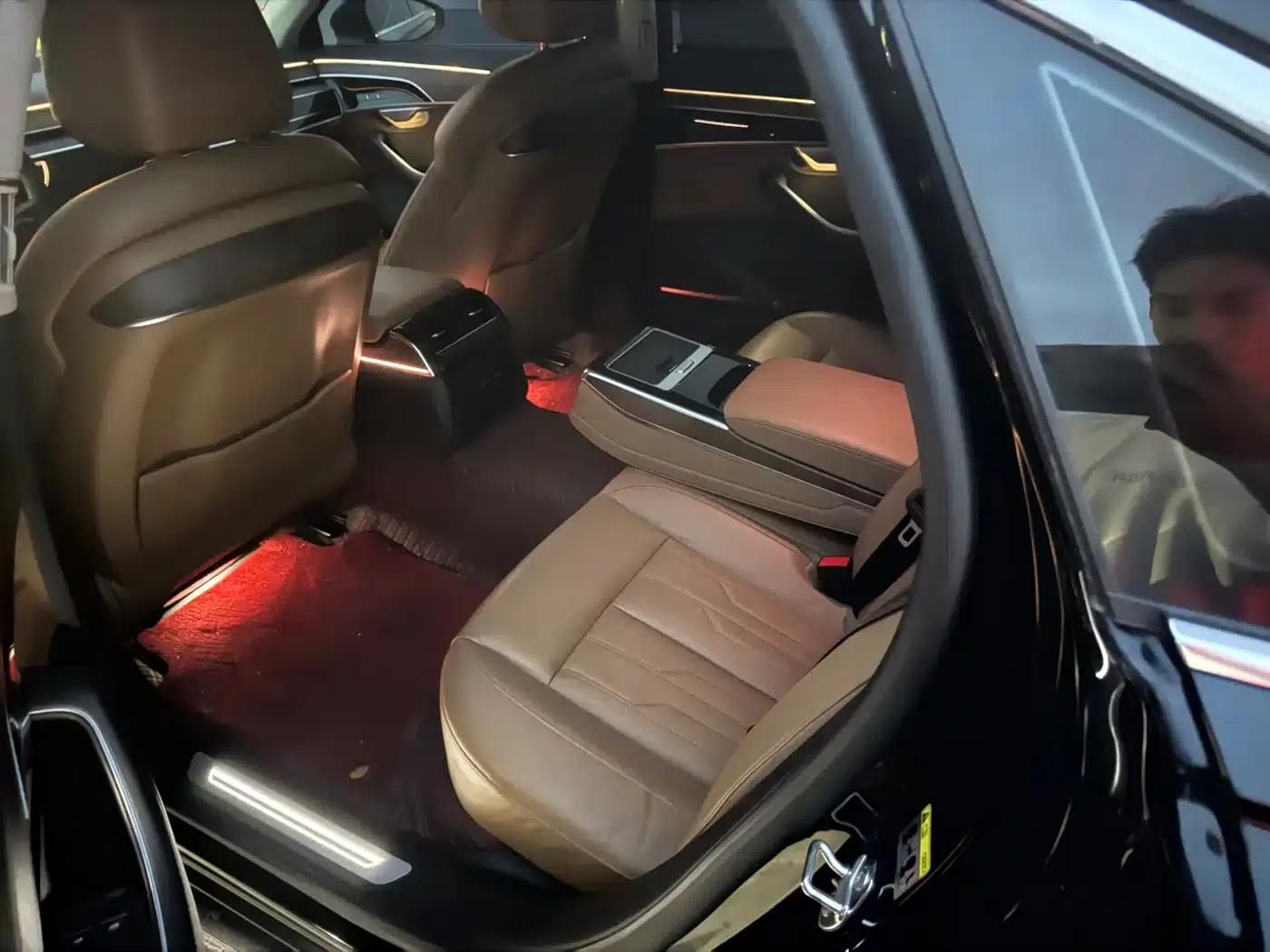 Audi A8 2019 Plus A8L 50 TFSI quattro Comfort — миниатюра 5