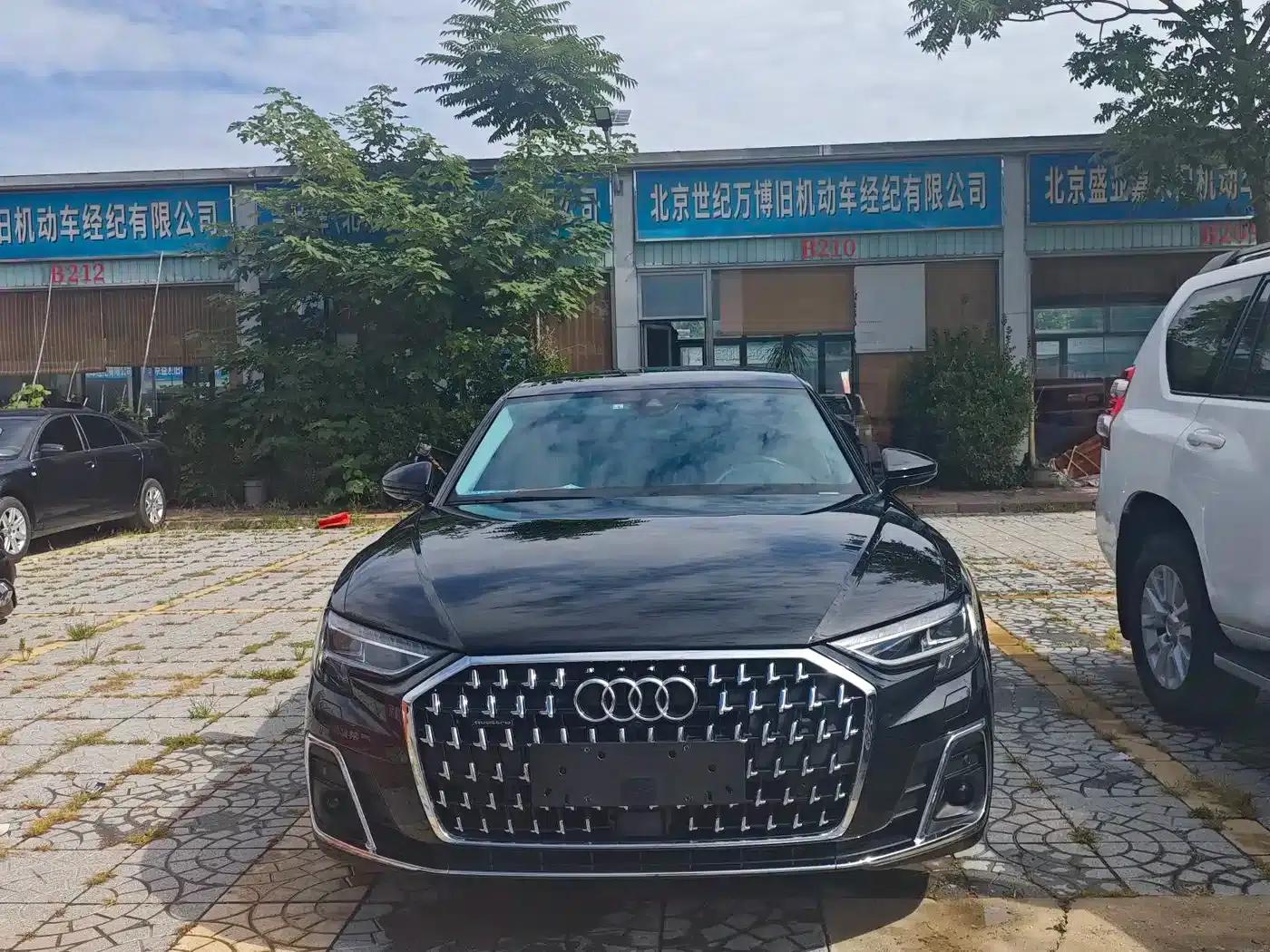 2024 Audi A8 A8L 50 TFSI quattro Premium Edition — миниатюра 3