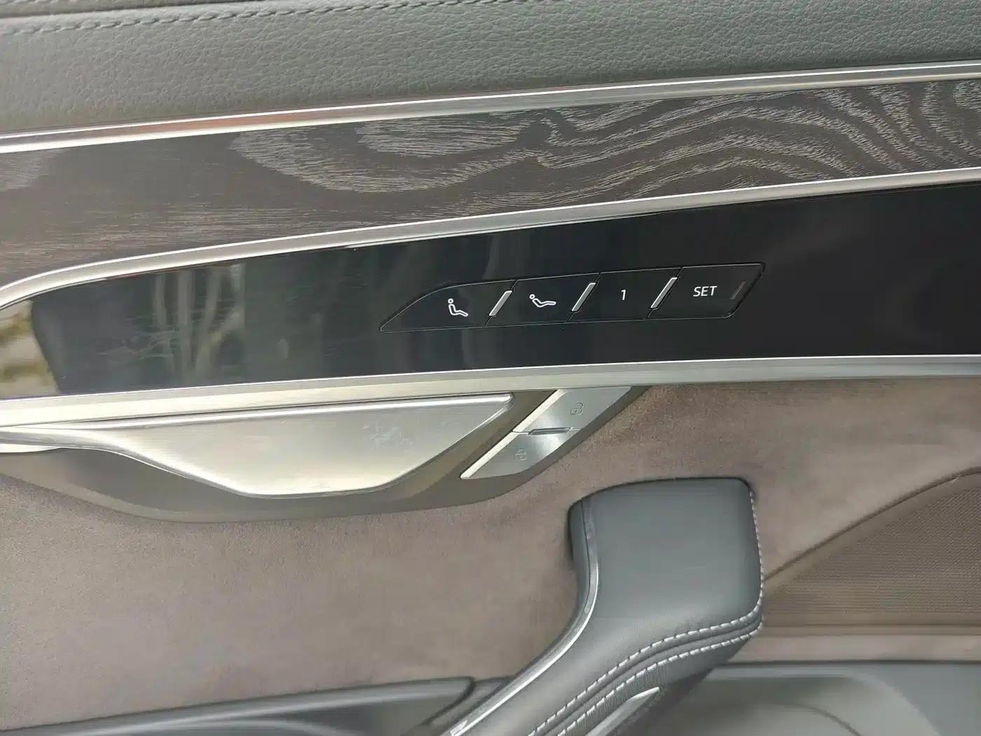 2024 Audi A8 A8L 50 TFSI quattro Premium Edition — миниатюра 9