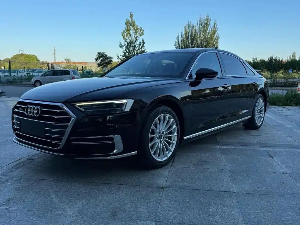 2021 Audi A8 A8L 50 TFSI quattro Comfort — миниатюра 1