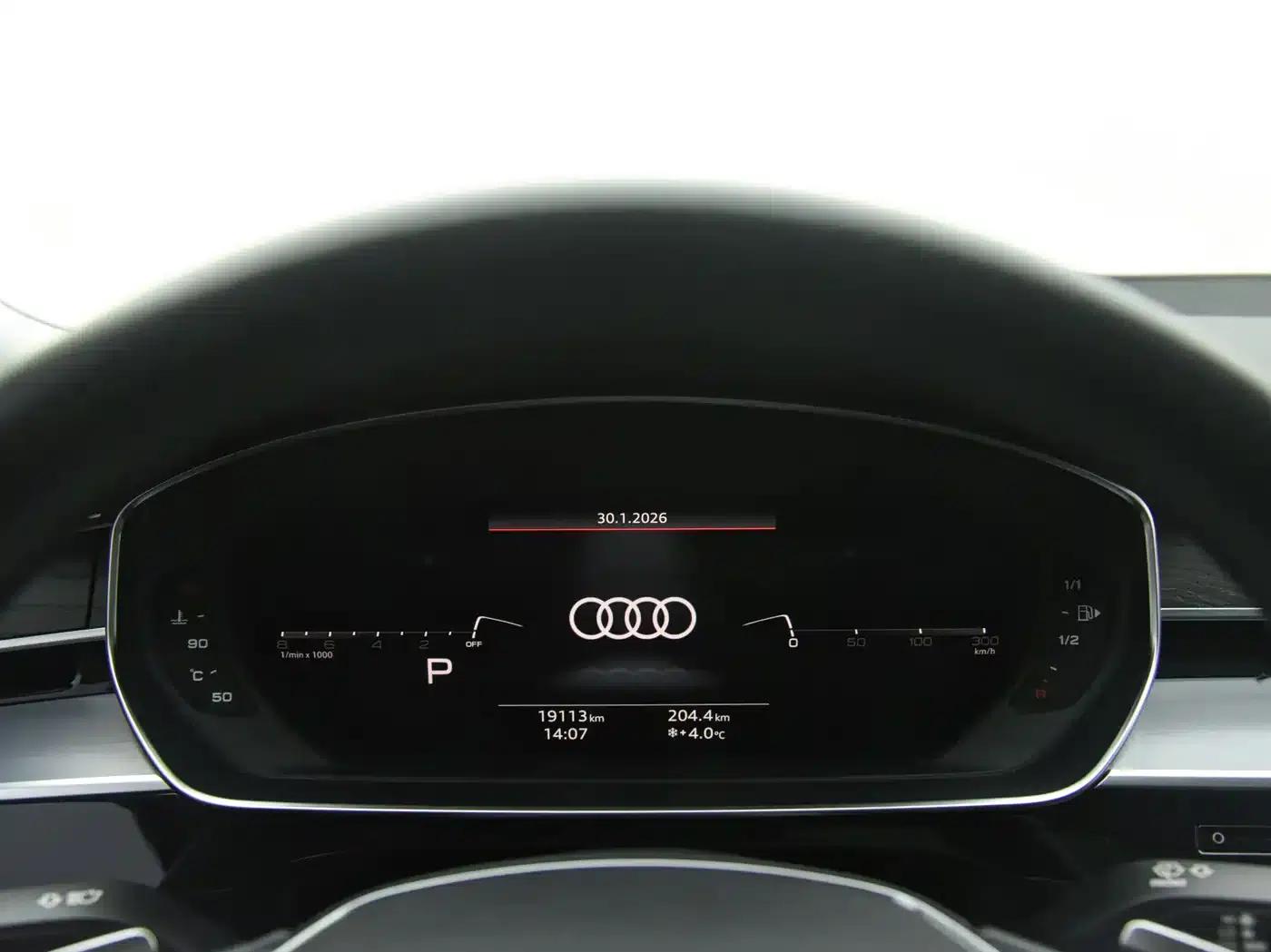 2022 Audi A8 A8L 50 TFSI quattro Comfort Edition — миниатюра 9
