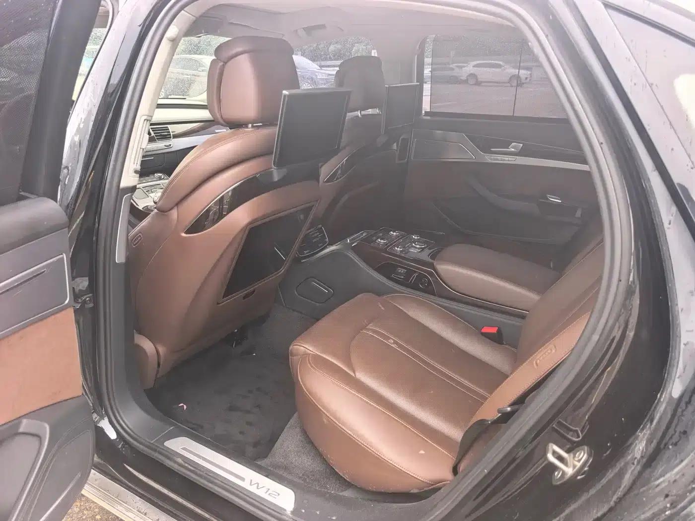 2014 Audi A8 A8L 6.3 FSI W12 quattro Flagship Model — миниатюра 7