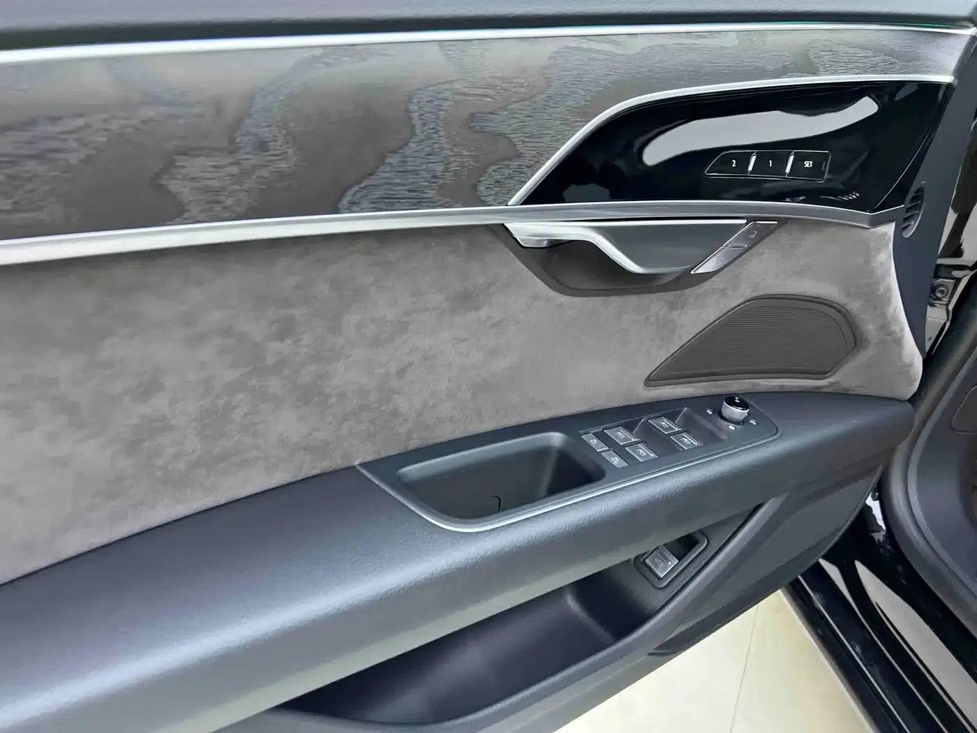 2022 Audi A8 A8L 50 TFSI quattro Comfort Edition — миниатюра 10