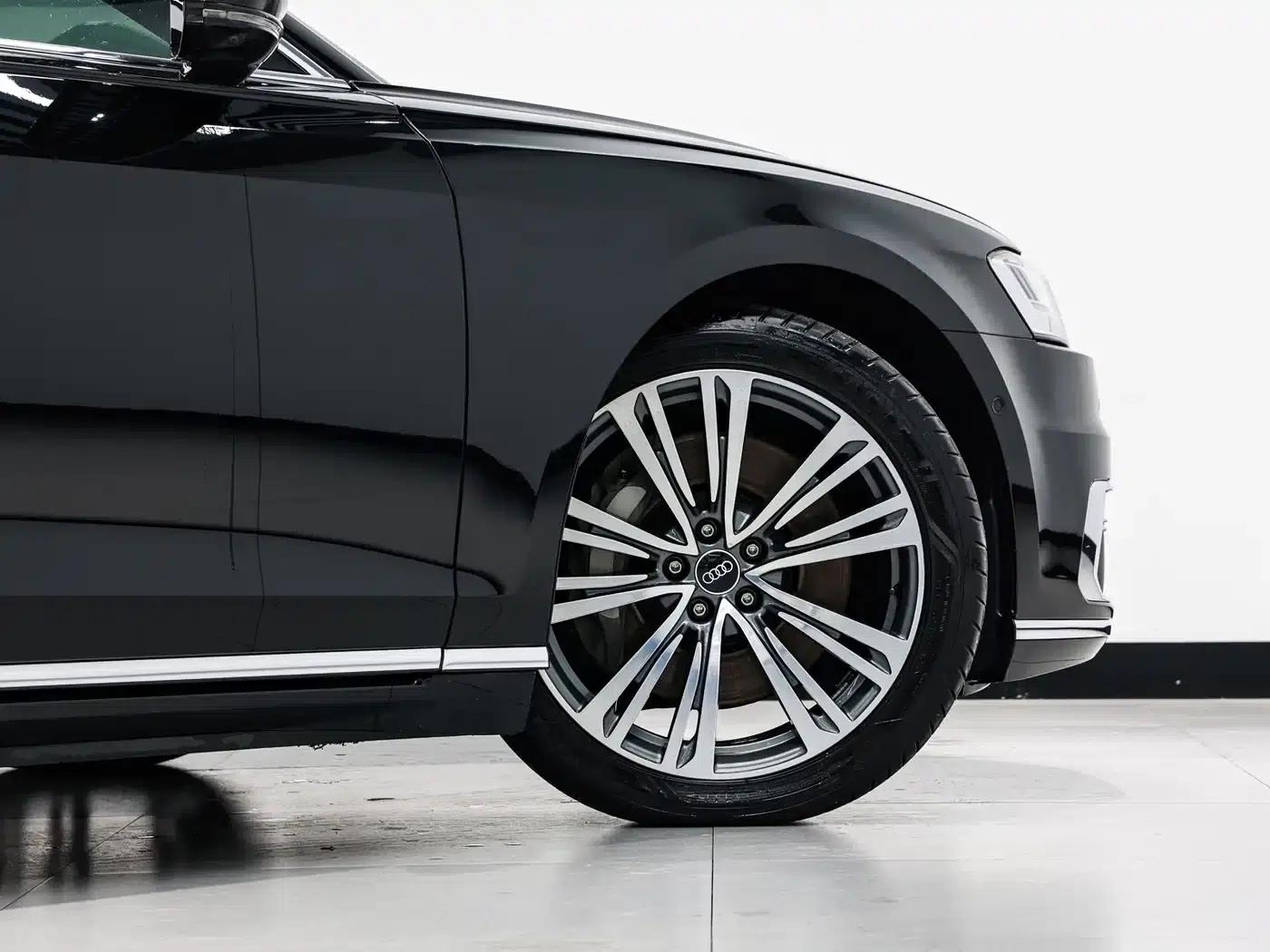 2021 Audi A8 A8L 55 TFSI quattro Premium — миниатюра 28