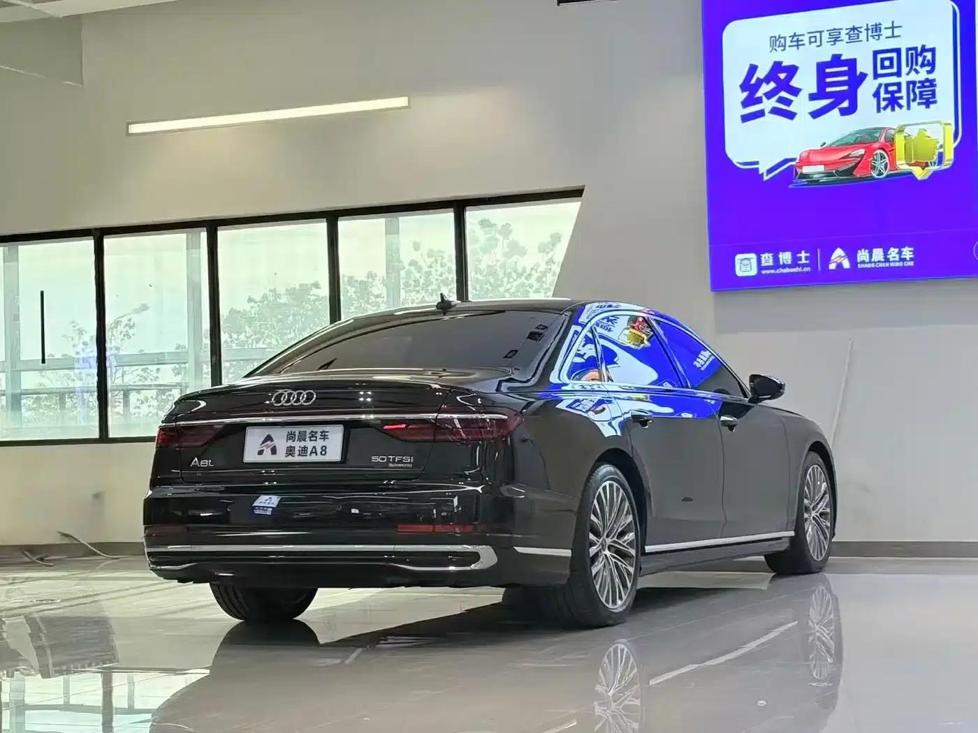 2023 Audi A8 A8L 50 TFSI quattro Premium Edition — миниатюра 15