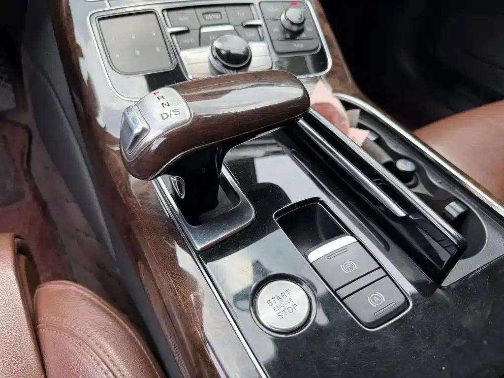 2011 Audi A8 A8L 3.0 TFSI quattro Luxury (213kW) — миниатюра 9