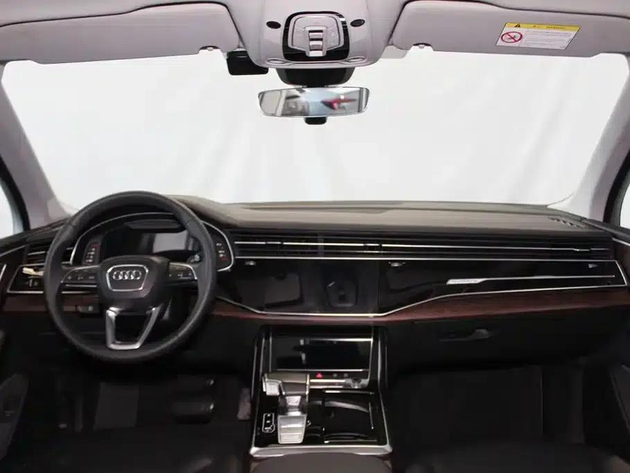 Audi Q7 2023 55 TFSI quattro S line Sport — миниатюра 10