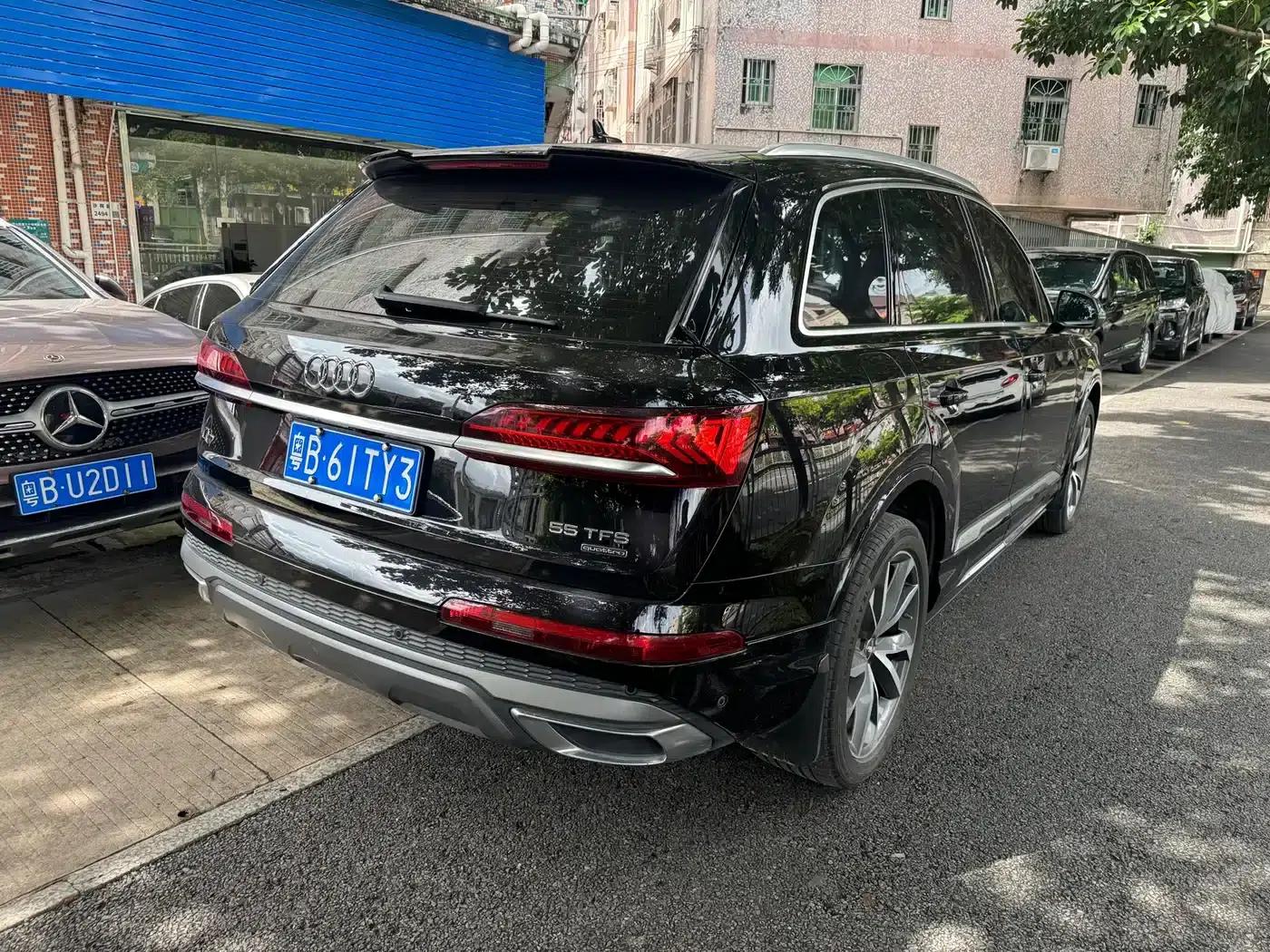 Audi Q7 2020 55 TFSI quattro Black Knight Edition — миниатюра 7