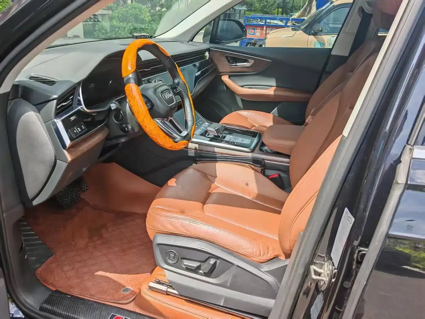 Audi Q7 2021 55 TFSI quattro S line Sport — миниатюра 4