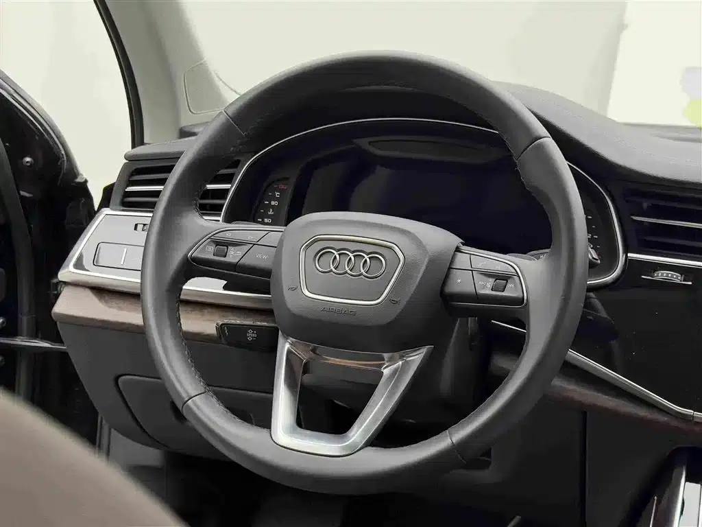 Audi Q7 2023 55 TFSI quattro S line Sport — миниатюра 12