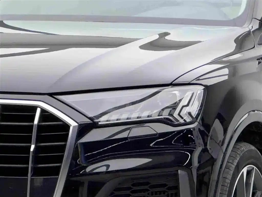 Audi Q7 2023 55 TFSI quattro S line Sport — миниатюра 3