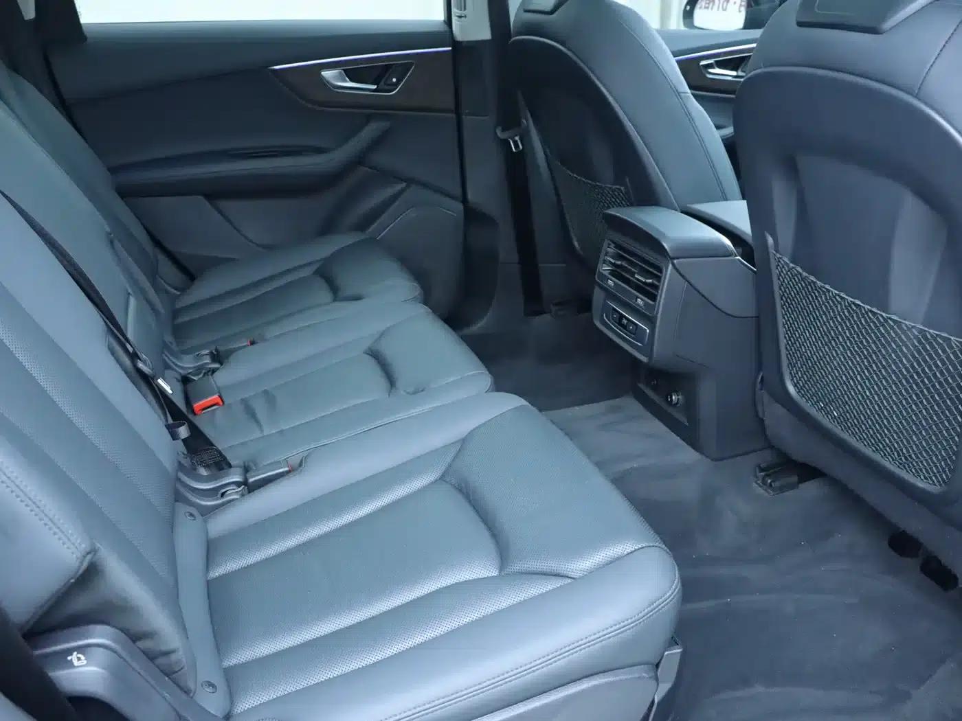 Audi Q7 2023 45 TFSI quattro S line Sport — миниатюра 13