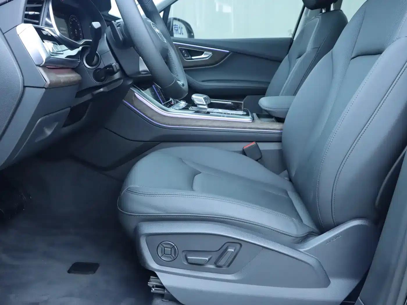 Audi Q7 2023 45 TFSI quattro S line Sport — миниатюра 5