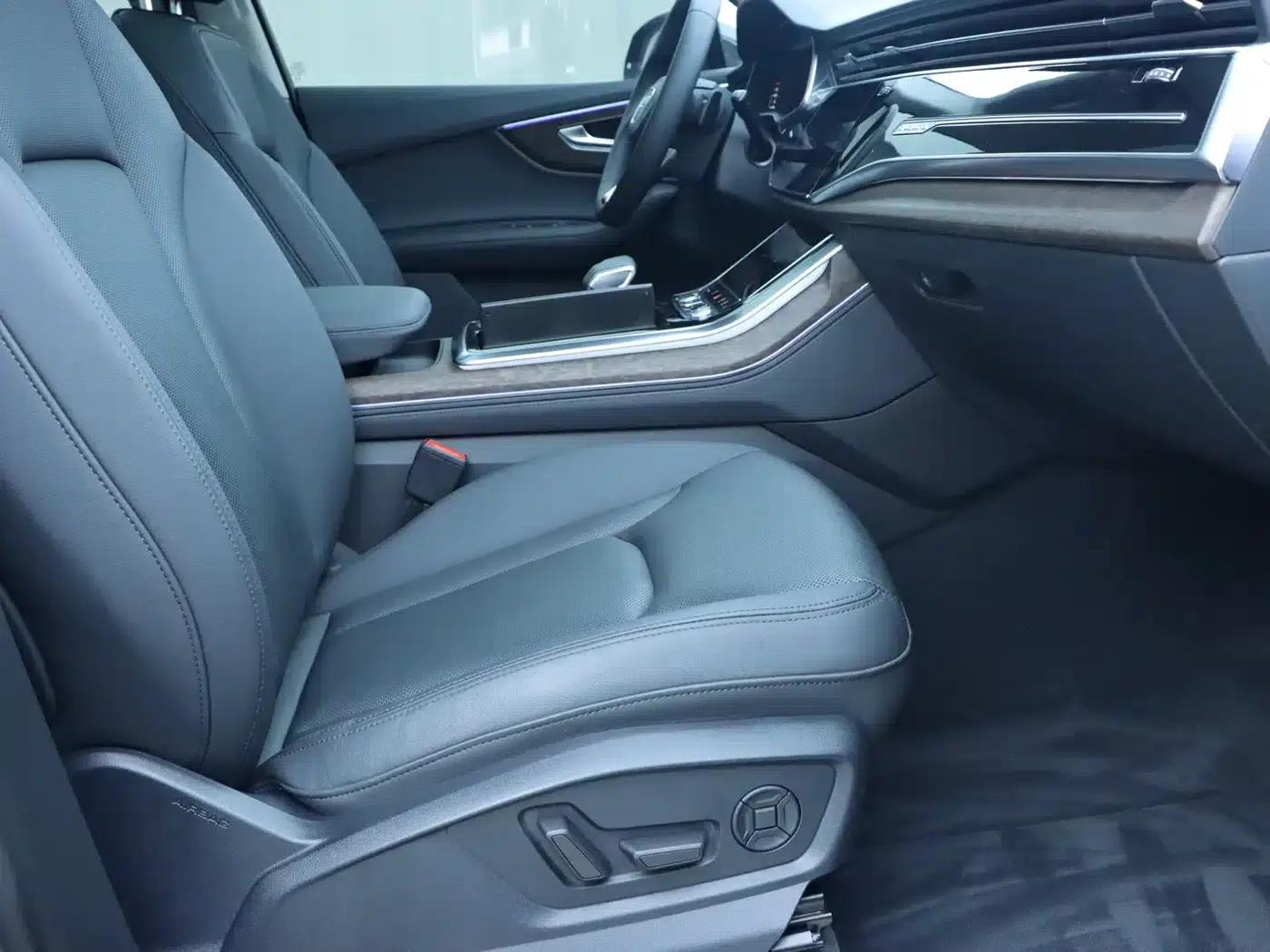 Audi Q7 2023 45 TFSI quattro S line Sport — миниатюра 8