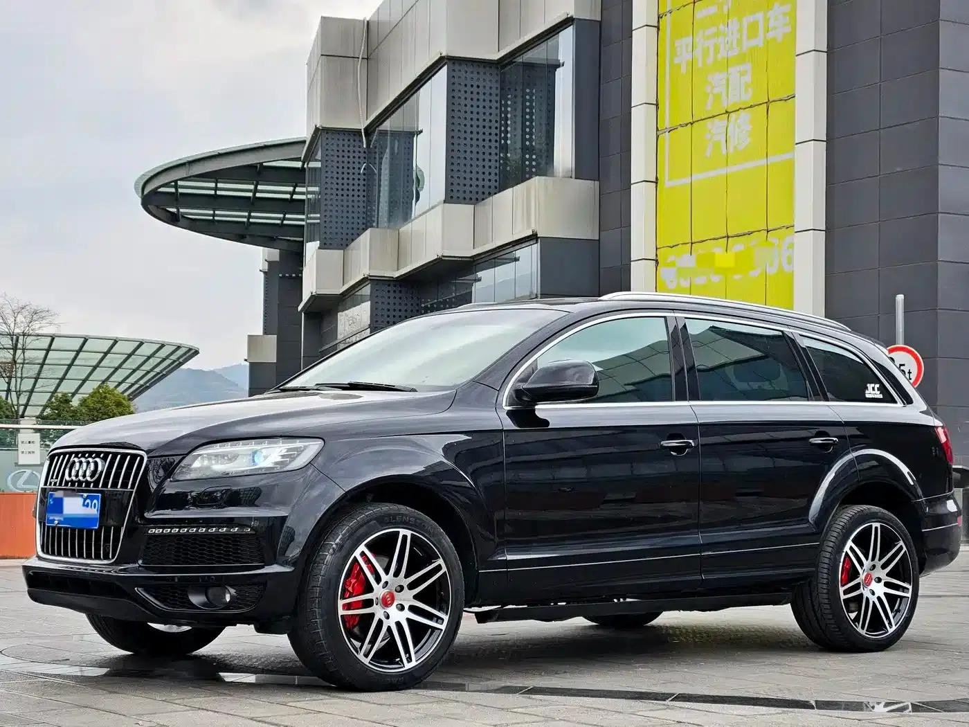 Audi Q7 2011 3.0 TFSI Exclusive Model 245kW — миниатюра 1