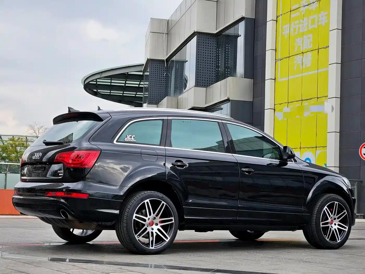 Audi Q7 2011 3.0 TFSI Exclusive Model 245kW — миниатюра 5