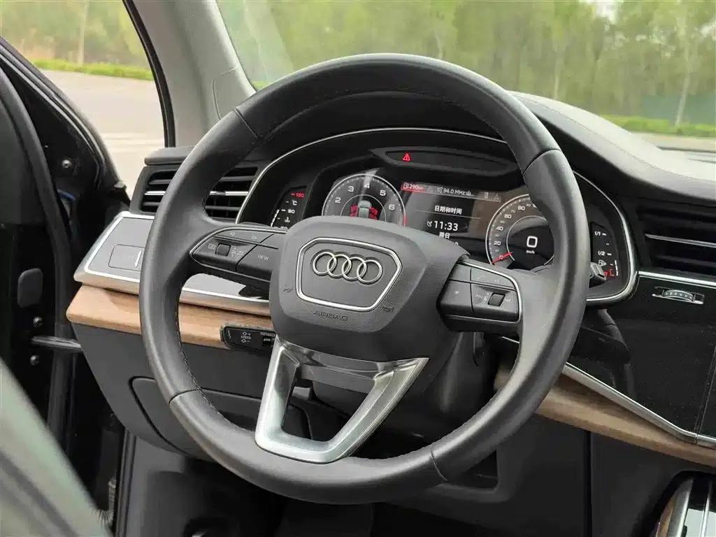 Audi Q7 2023 55 TFSI quattro S Premium — миниатюра 12