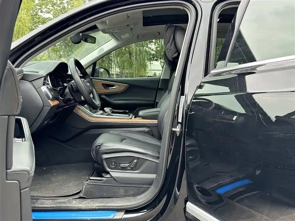 Audi Q7 2023 55 TFSI quattro S Premium — миниатюра 6