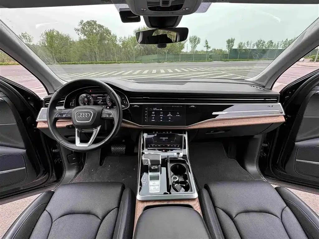 Audi Q7 2023 55 TFSI quattro S Premium — миниатюра 9