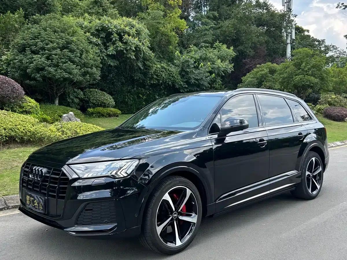 Audi Q7 2024 55 TFSI quattro S line Sport — миниатюра 1