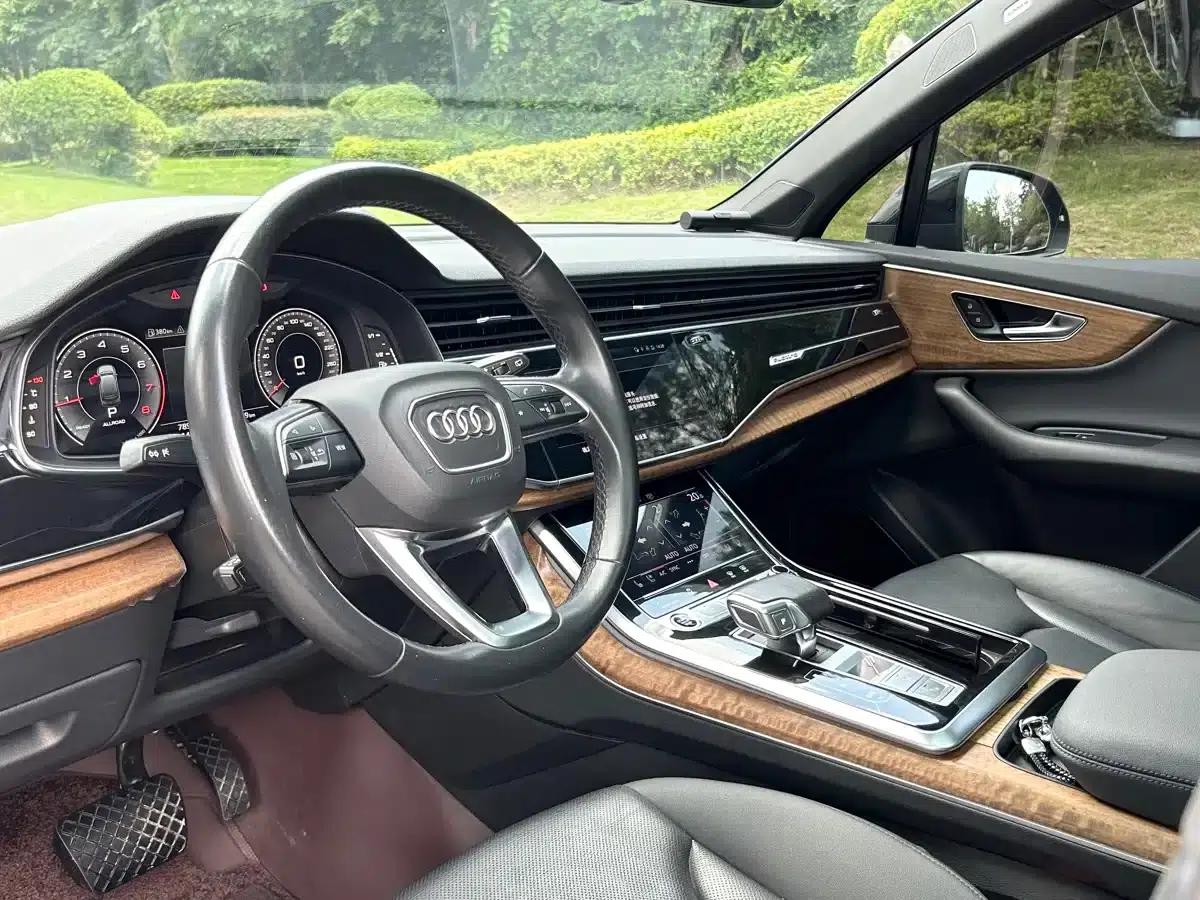 Audi Q7 2024 55 TFSI quattro S line Sport — миниатюра 8