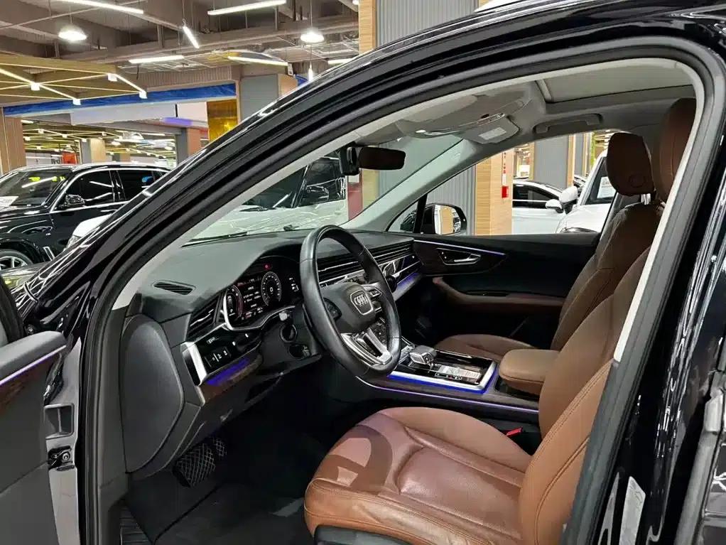Audi Q7 2021 55 TFSI quattro S line Sport — миниатюра 15