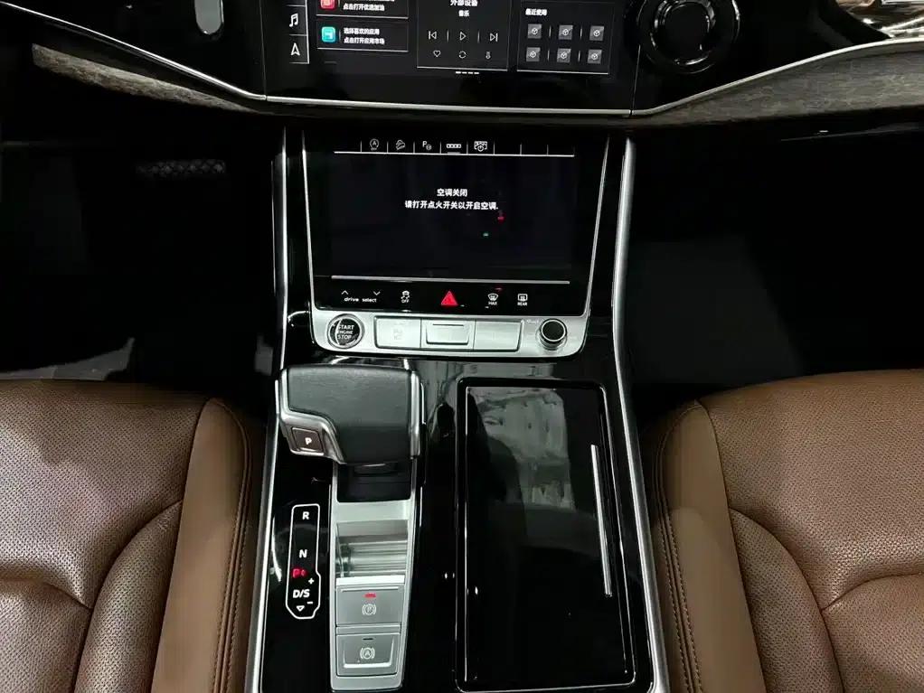 Audi Q7 2021 55 TFSI quattro S line Sport — миниатюра 9