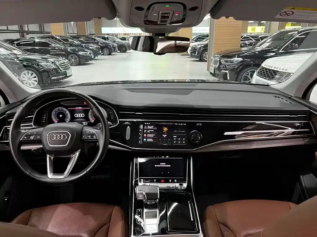 Audi Q7 2021 55 TFSI quattro S line Sport — миниатюра 10