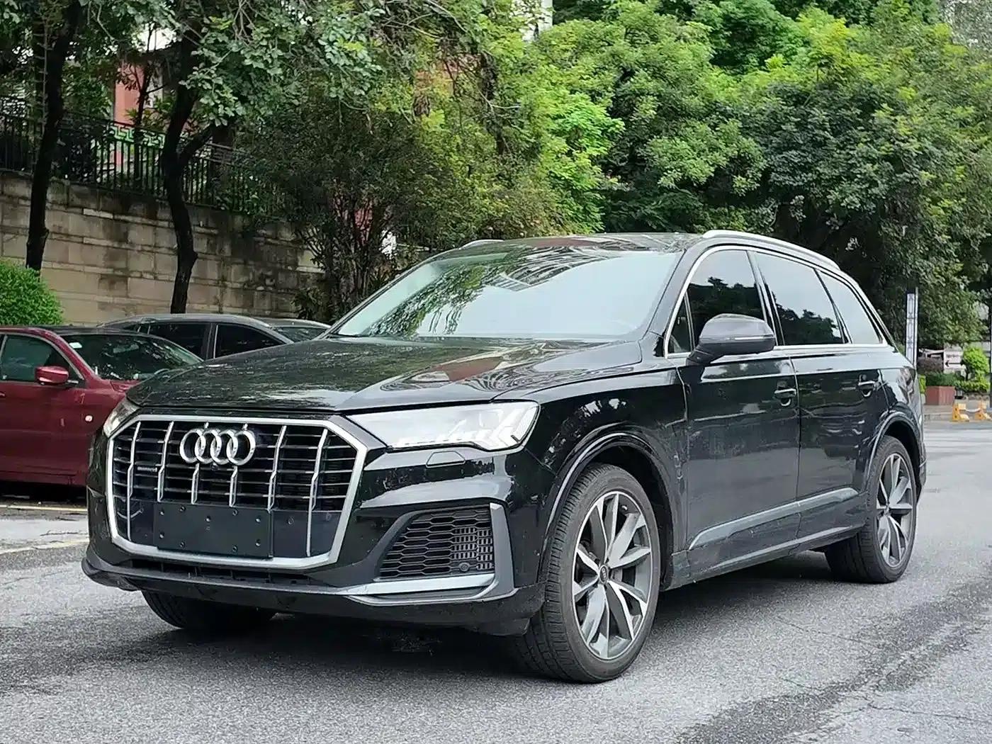 Audi Q7 2022 55 TFSI quattro S line Sport — миниатюра 1