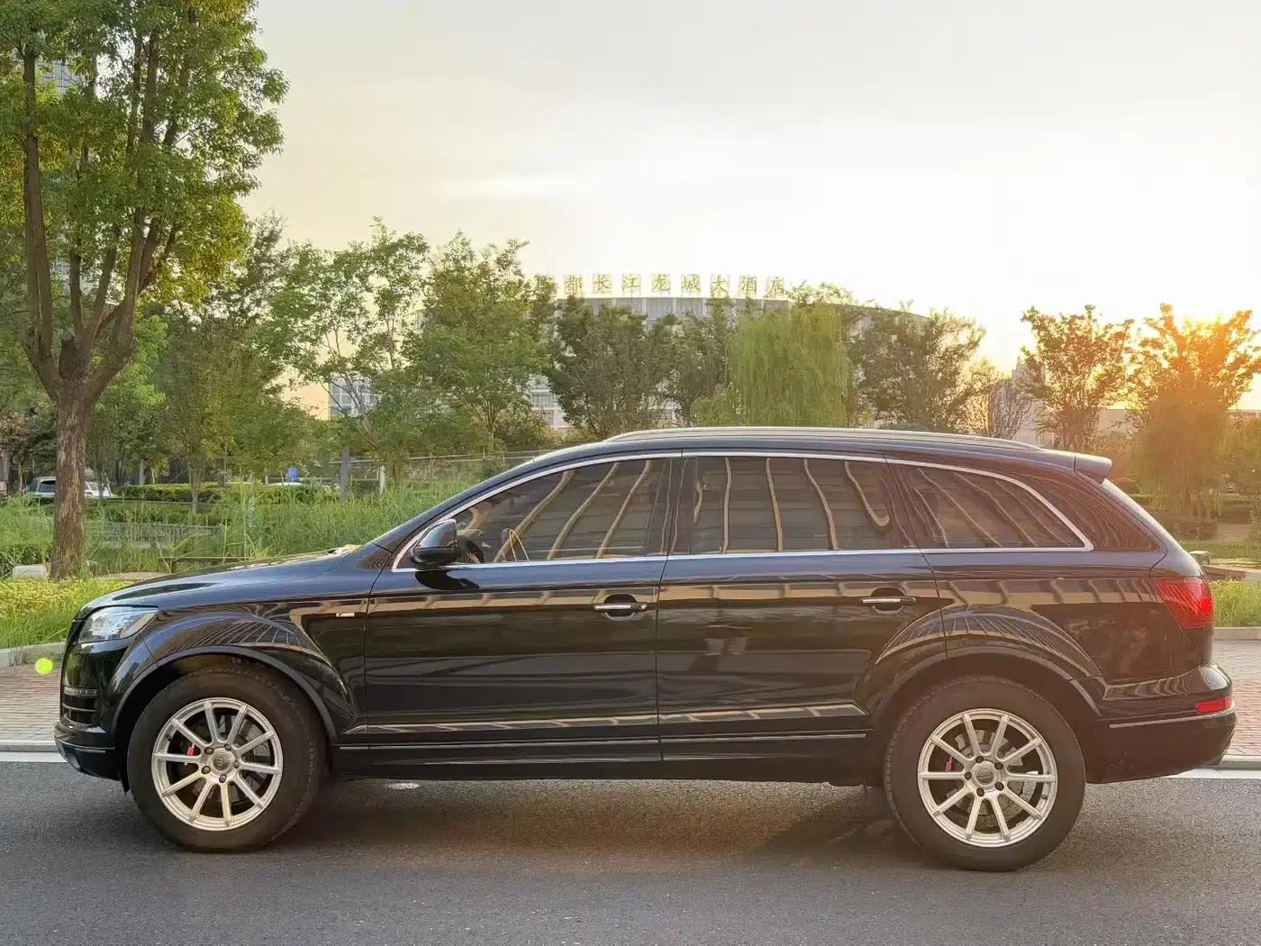 Audi Q7 2012 3.0 TFSI Comfort (200kW) — миниатюра 3