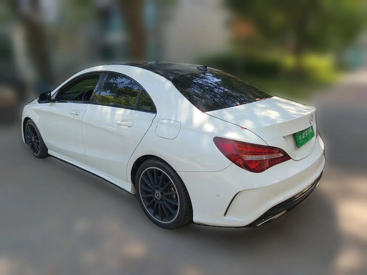 Mercedes-Benz CLA 2018 CLA 220 4MATIC — миниатюра 4